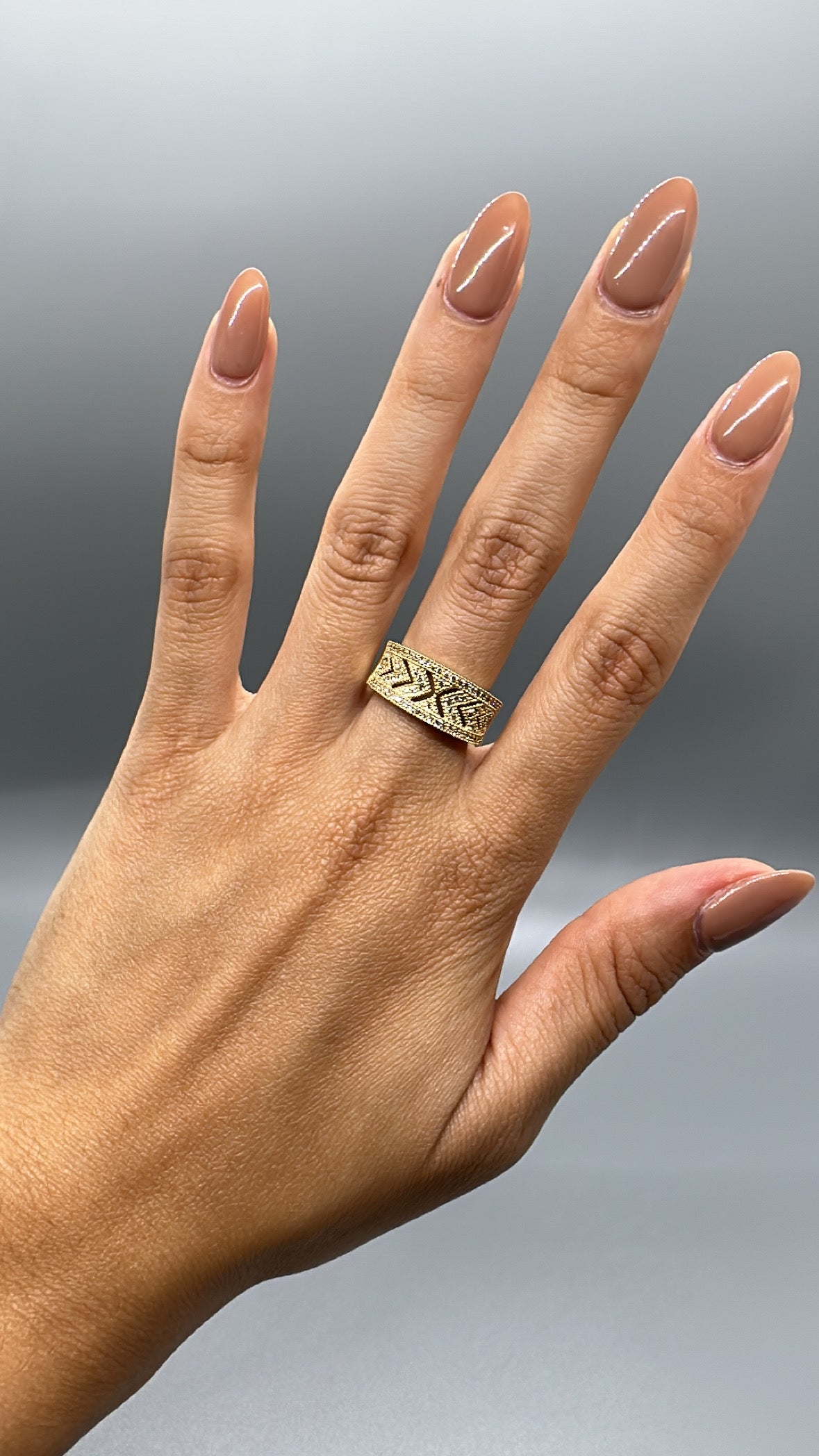 White Stone Ladies Ring
