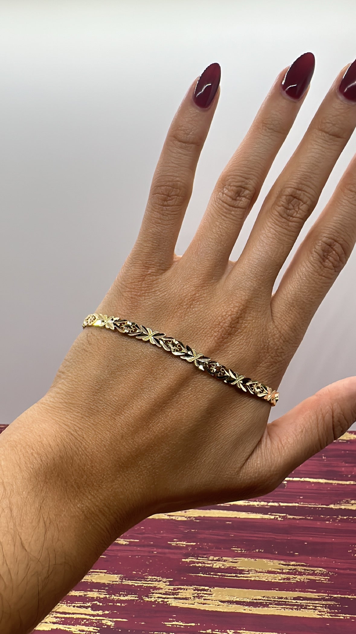 XOXO Ladies Bracelet
