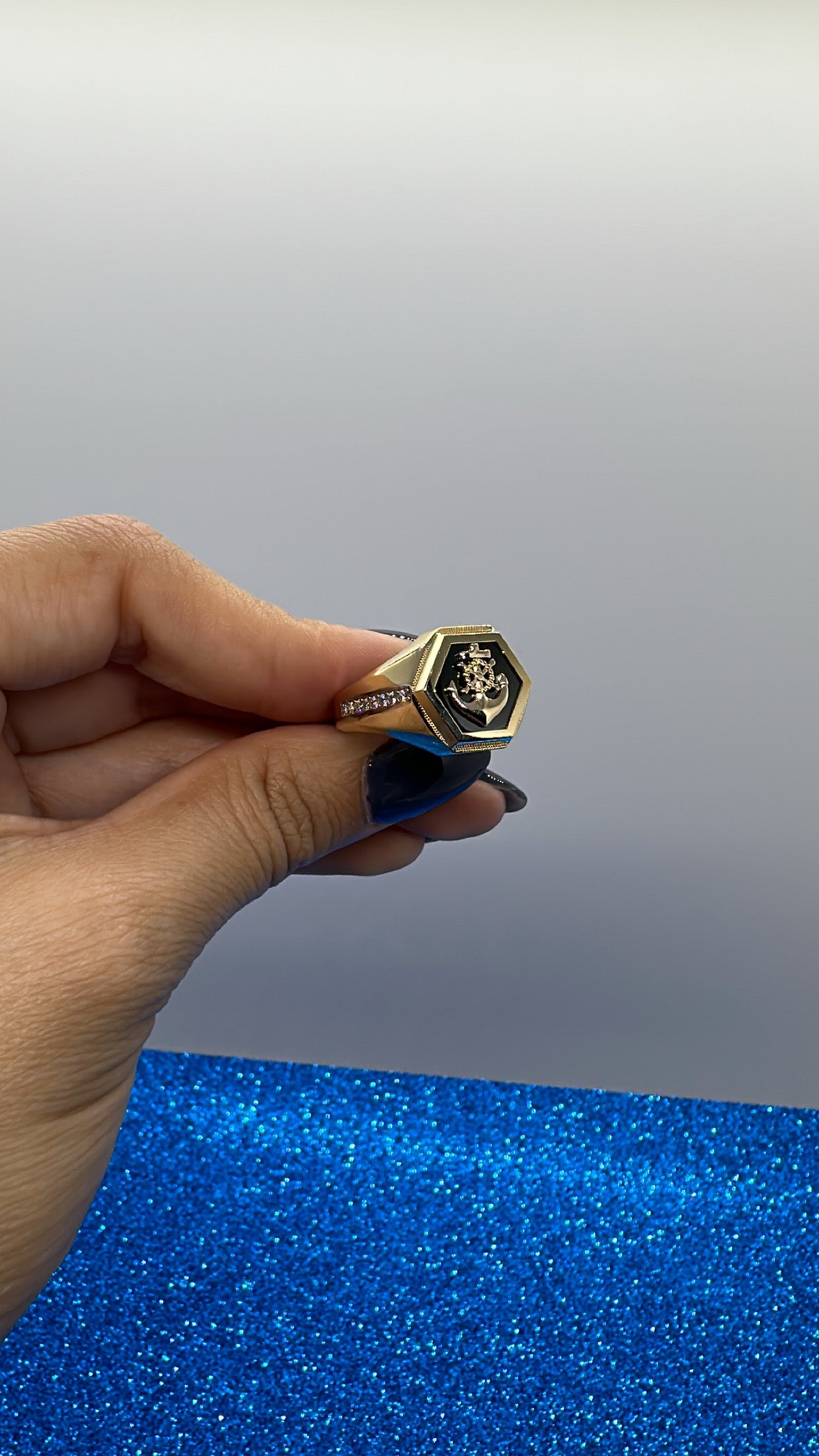 Anchor Ring on Black Stone