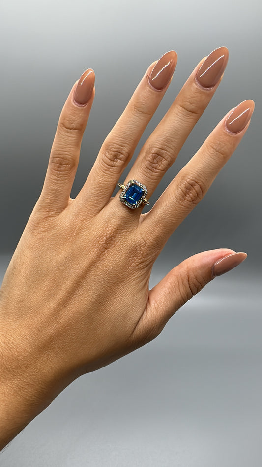 Sky Blue Stone Ladies Ring