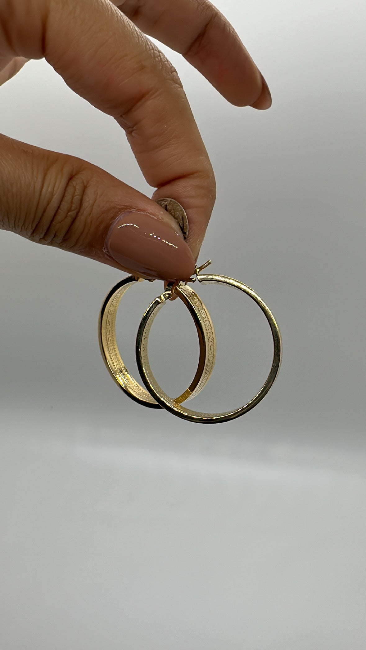 Greek Round Hoops