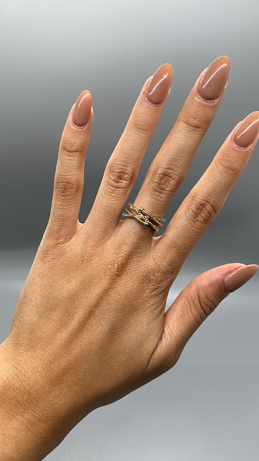 White Stone Ladies Ring