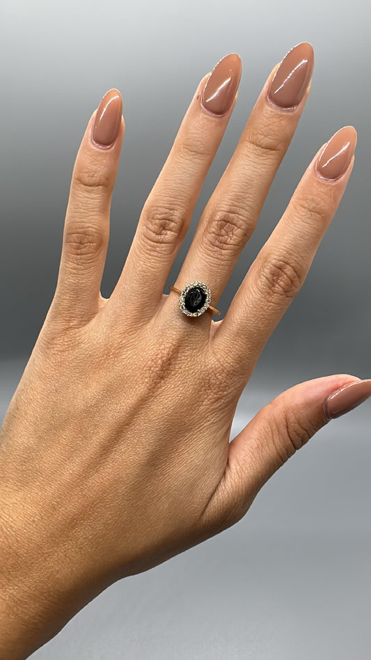 Black Stone Ladies Ring